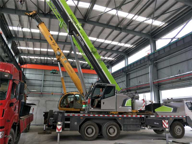 和平区高空车出租需要注意哪些安全事项？